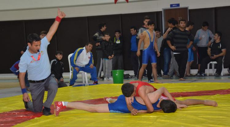 İnce: 2020 Tokyo Olimpiyat Oyunları'na Adana’dan mutlaka güreşci göndereceğiz