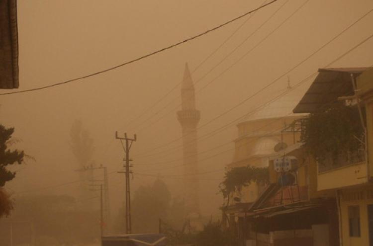 Hatay’da sis ve duman hayatı olumsuz etkiliyor