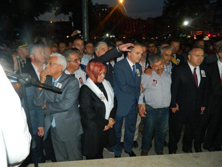 Düzce şehidini uğurladı