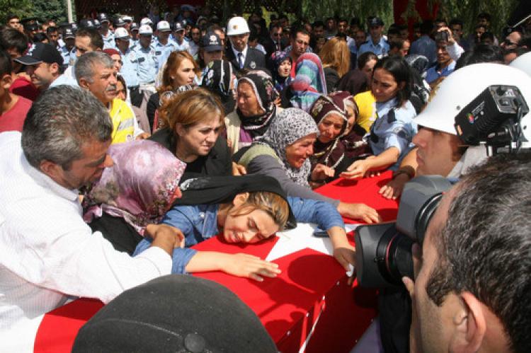 Yürekler parçalandı