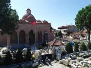 Bursa'da tarihi ayıp!