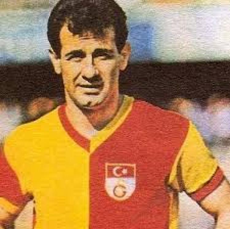 Metin Oktay, vefatının 24. yılında statta anılacak