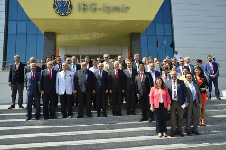 Türkiye’nin ilk uluslararası biyotıp ve genom enstitüsü açıldı