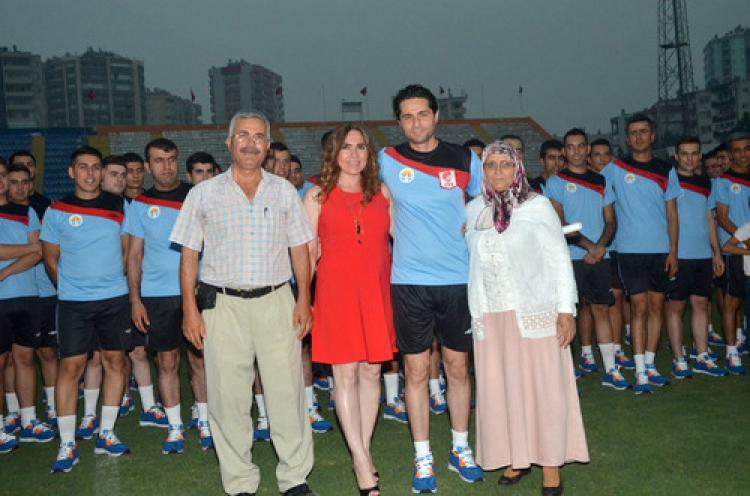 Adanalı futbol hakemleri yeni sezonu törenle açtı