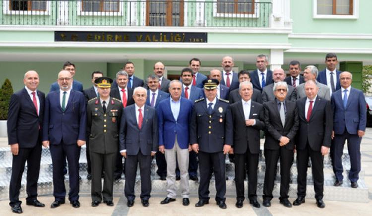 Topçu: Terörle mücadelemiz dünyaya örnek olacak!