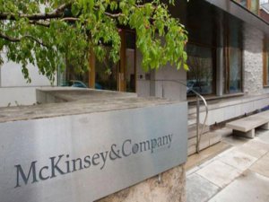 McKinsey kozmik odaya girdi