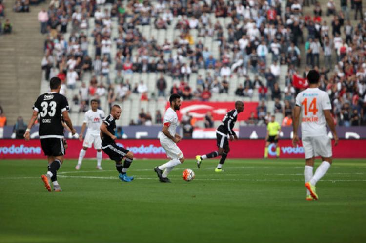 Beşiktaş: 2 - Medipol Başakşehir: 0