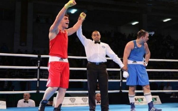 Azerbaycanlı boksör dünya şampiyonu oldu