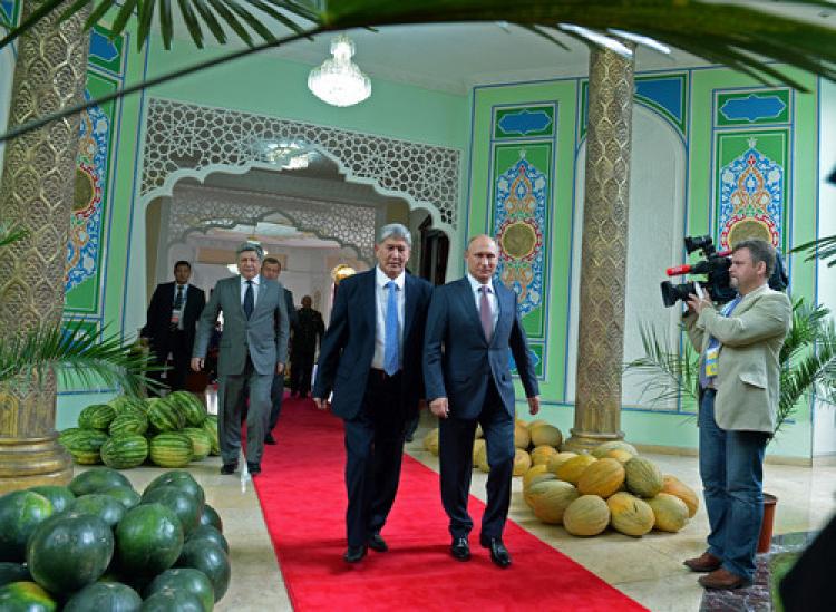 Atambayev ve Putin görüştü