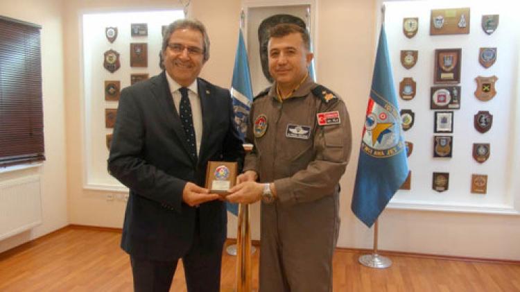 Başkan Mirza'dan, Tuğgeneral Çelek’e nezaket ziyareti