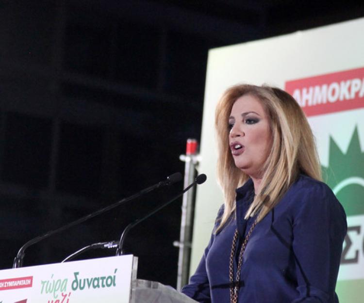 PASOK'u ayağa kaldırıyor