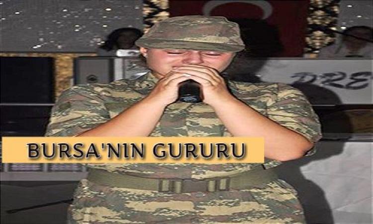 Şehitler için hem ağladı, hem ağlattı