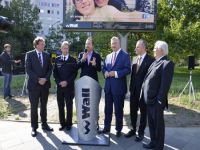 Berlin'de reklam panolarından bilgi verilecek