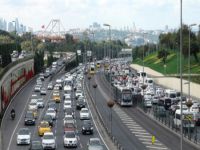 Boğaziçi Köprüsü'nde bayram yoğunluğu