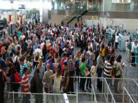 Atatürk Havalimanı’nda bayram yoğunluğu