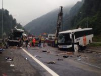 Bolu'da facia: 6 ölü, 40'a yakın yaralı