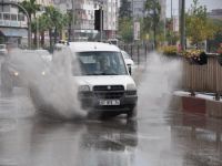 Antalya aylar sonra yağmurla buluştu