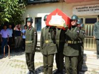 Motosiklet kazasında ölen asker toprağa verildi