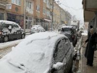 Bursa'nın o ilçelerinde kar başladı