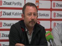 Sergen Yalçın: Oyunculara tepki gösterilmesi abartılı