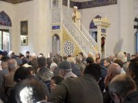 Berlin'de bayram namazı