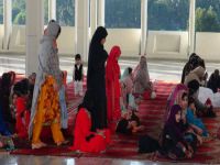 Pakistan’da bayram coşkusu