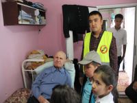 Time To Help Belçika, Kırgızistan'da kurban eti dağıttı