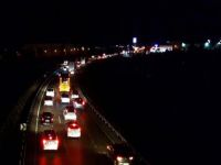 İzmir - Bursa yolu kilitlendi