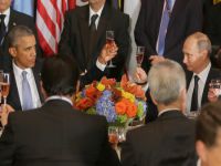 Putin ve Obama kadeh kaldırdı