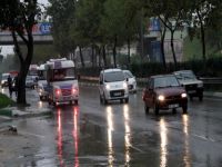 Sağanak yağmur hayatı olumsuz etkiliyor