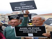 Gazeteciler saldırıyı protesto etti