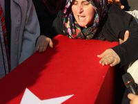 Şehit annesinin feryadı...