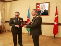 Hulusi Akar, Azerbaycan Savunma Bakanı ile görüştü