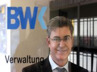 Mültecilere en çok bizim kucak açmamız lazım!