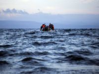 Mülteci botu battı: 80 kayıp!