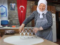 Bursa'da köylü kadınlar kafe açtı!