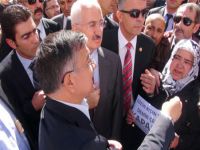 Meclis Başkanı Yılmaz'a işçilerden tepki