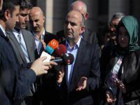 "Gazeteci dövenler serbest, tweet atan gazeteci tutuklanıyor"