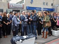 Saldırıda ölenler için patlama saatinde hastanelerde saygı duruşu yapıldı