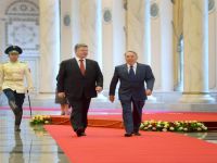 Poroşenko: Kazakistan, Ukrayna’nın Asya pazarına açılan kapısı