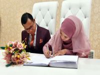 Endonezyalı çift Bursa'da evlendi!