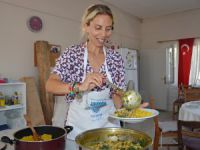 Zeynep Casalini Mudanyalı kadınlarla yemek yaptı
