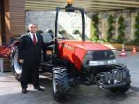 Porsche fiyatına traktörle selfie