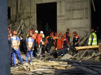 Göçük altında kalan işçinin cansız bedenine 9 saat sonra ulaşıldı