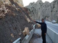 Ulaştırma Bakanı’nın açılışını yaptığı yolda heyelan şoku