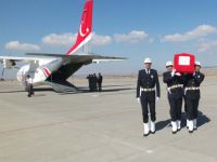 Şehit polis,son yolculuğuna uğurlandı