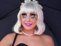 Lady Gaga’dan röntgenli “İyiyim” mesajı