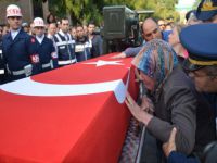 Annesine vasiyet etmiş