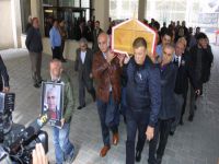 Sinemanın emektarı Memduh Ün için tören düzenlendi