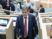 “Türkiye, IŞİD'in petrol kaçakçılığını da takip etsin”